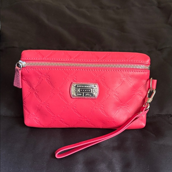 Longchamp Pink Embossed Wristlet - Picture 1 of 10